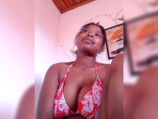 Sayrahsexy webcam
