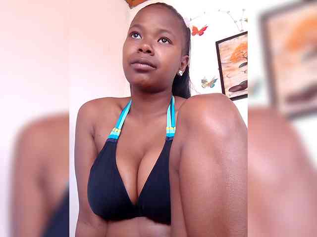 Sayrahsexy webcam