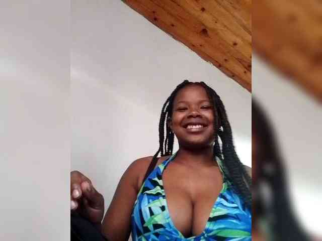 Sayrahsexy webcam