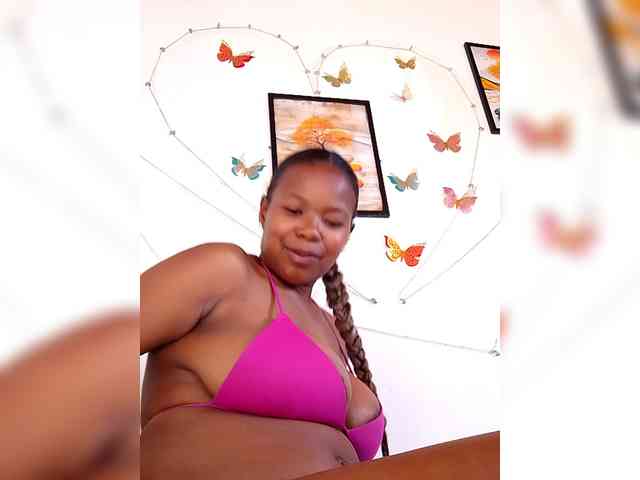 Sayrahsexy webcam
