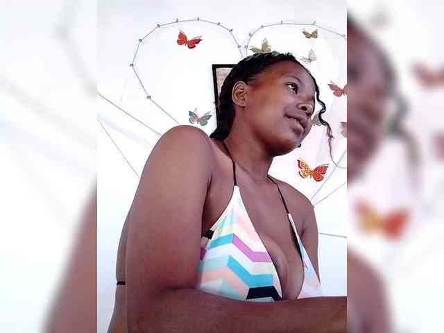 Sayrahsexy webcam