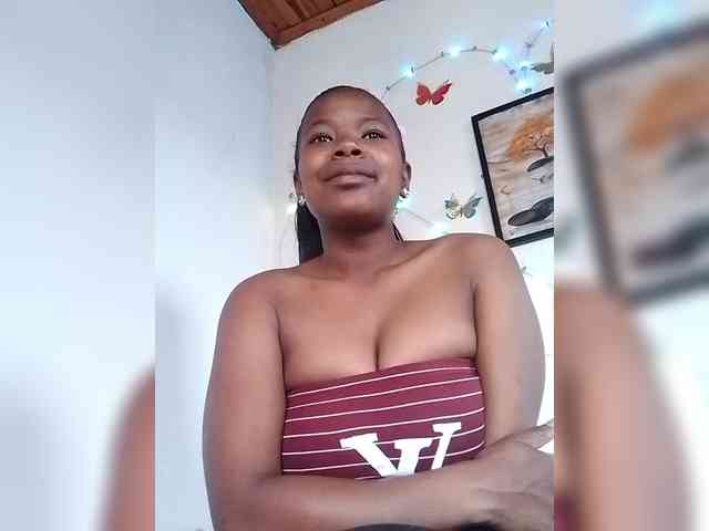 Sayrahsexy webcam