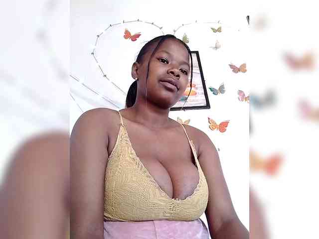 Sayrahsexy webcam