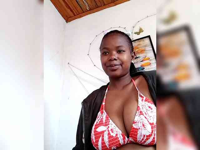 Sayrahsexy webcam