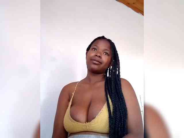 Sayrahsexy Live Webcam on BongaCams