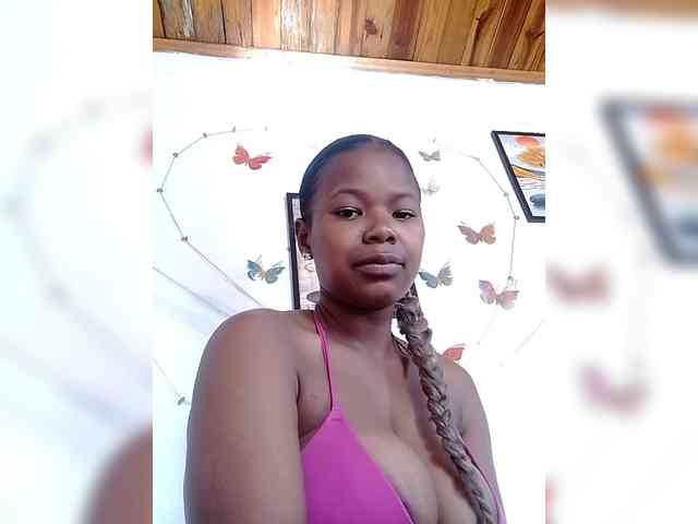 Sayrahsexy webcam