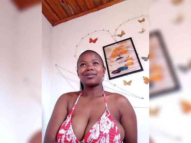 Sayrahsexy webcam