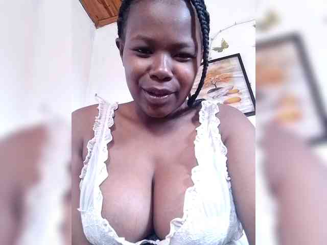 Sayrahsexy webcam