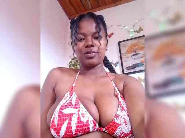 Sayrahsexy webcam