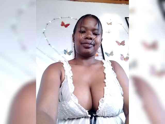 Sayrahsexy webcam