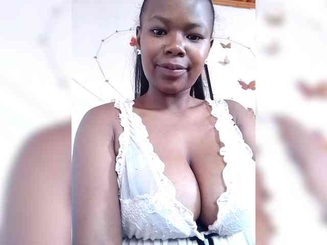 Sayrahsexy webcam