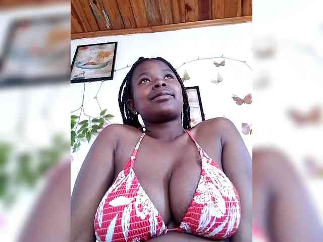 Sayrahsexy webcam