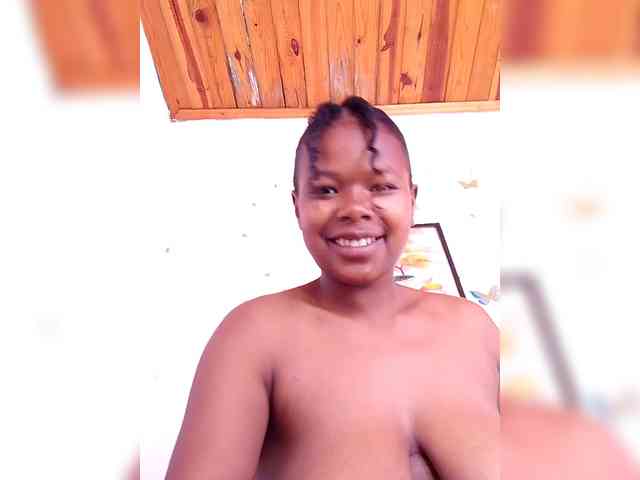 Sayrahsexy webcam