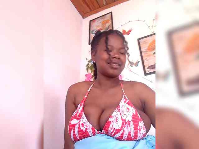 Sayrahsexy webcam