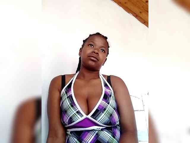Sayrahsexy webcam