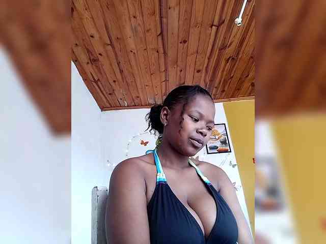 Sayrahsexy webcam