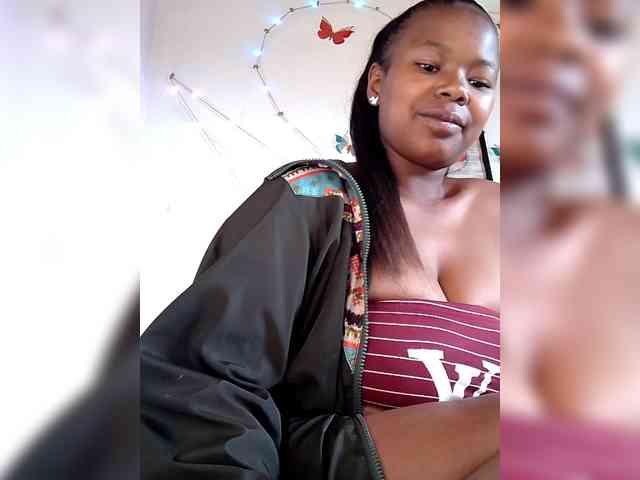 Sayrahsexy webcam