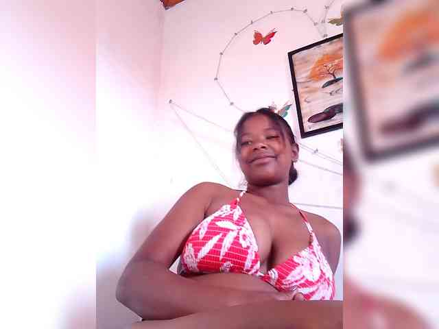 Sayrahsexy webcam
