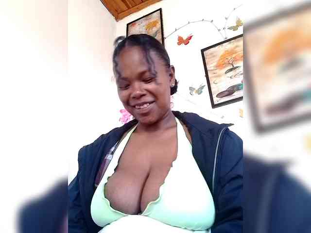 Sayrahsexy webcam