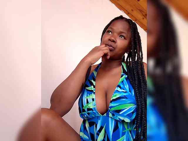 Sayrahsexy webcam