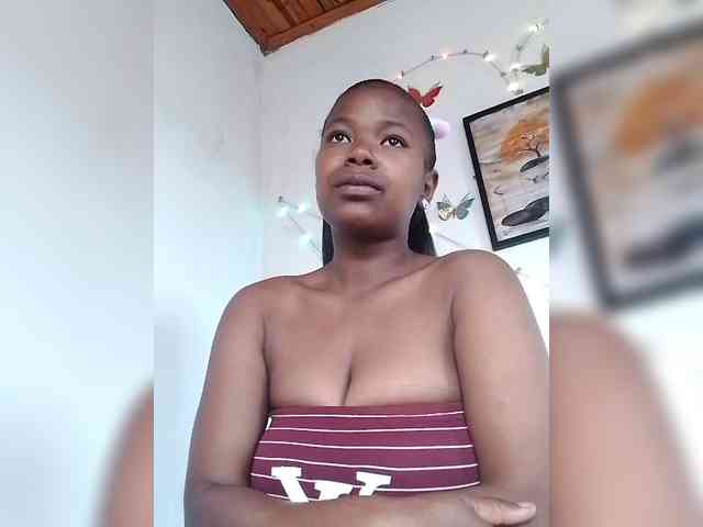 Sayrahsexy webcam