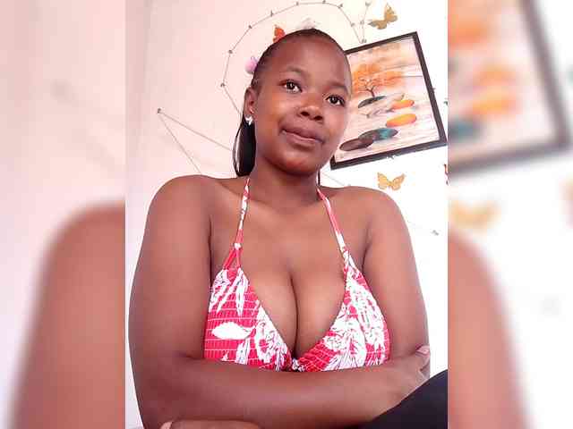 Sayrahsexy webcam