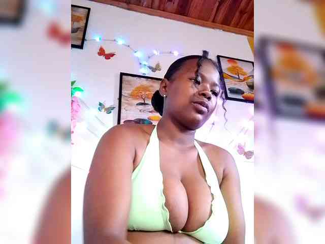 Sayrahsexy webcam