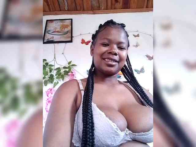 Sayrahsexy webcam