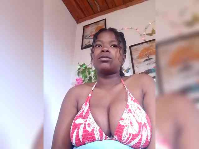 Sayrahsexy webcam