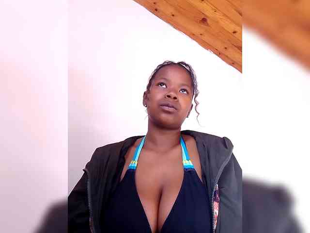 Sayrahsexy webcam