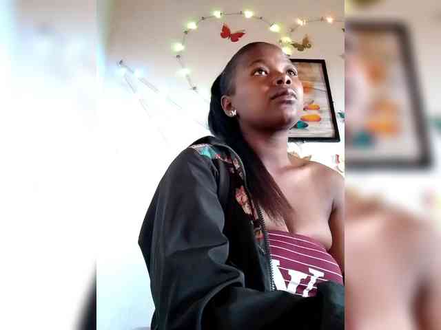 Sayrahsexy webcam