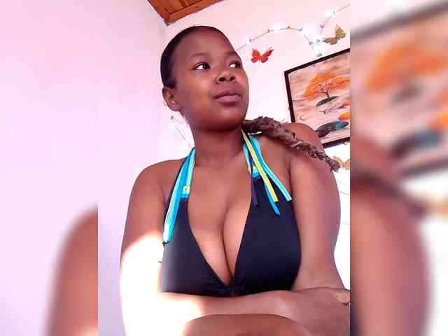 Sayrahsexy webcam