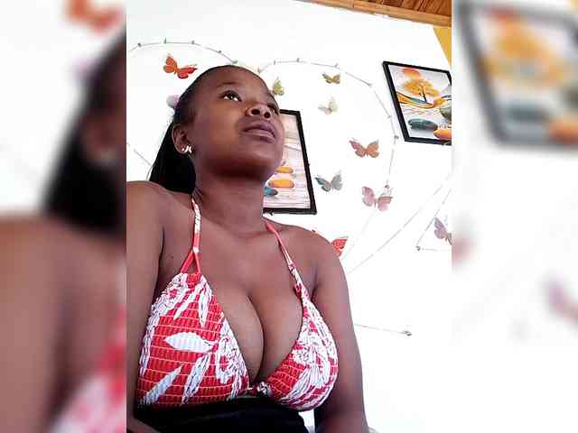 Sayrahsexy webcam