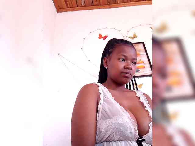 Sayrahsexy webcam