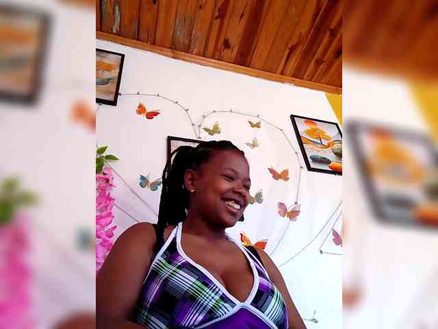 Sayrahsexy webcam