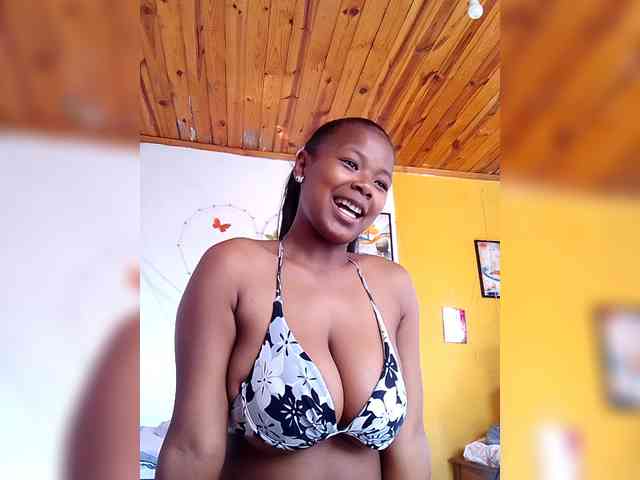 Sayrahsexy webcam