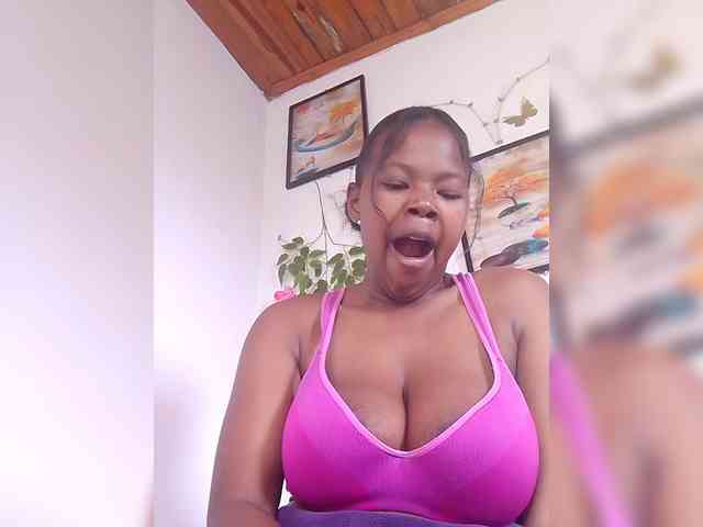 Sayrahsexy webcam