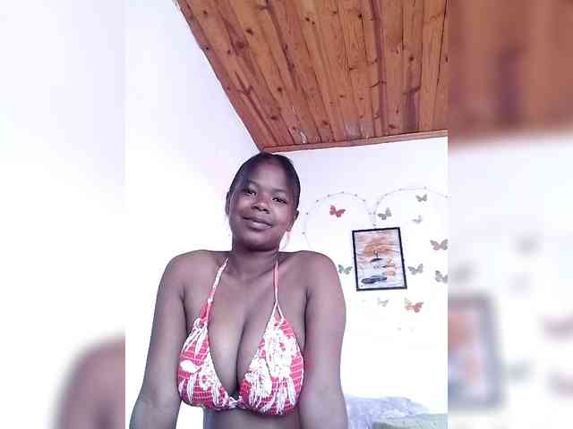 Sayrahsexy webcam