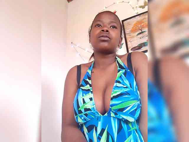 Sayrahsexy webcam