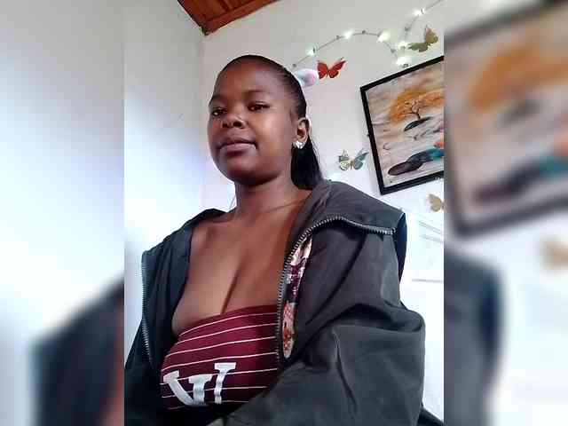 Sayrahsexy webcam