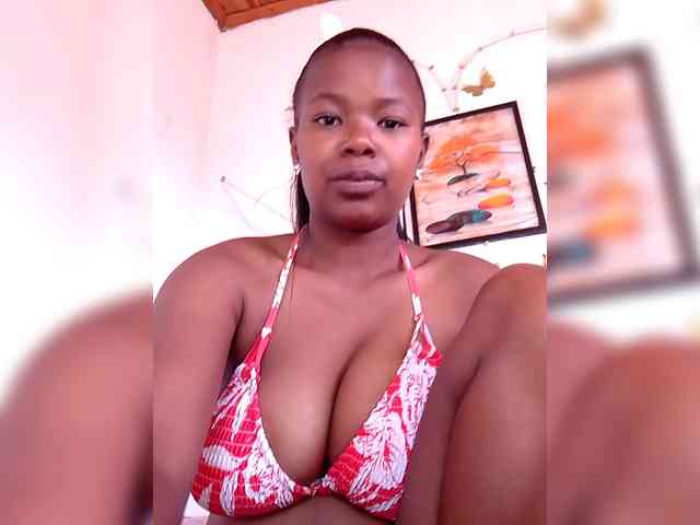 Sayrahsexy webcam