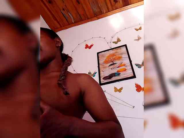 Sayrahsexy webcam