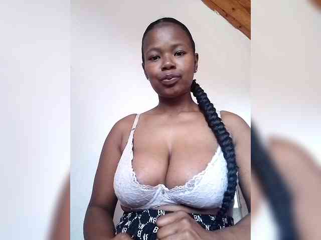 Sayrahsexy webcam
