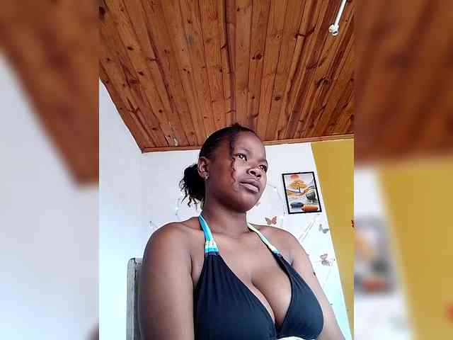 Sayrahsexy webcam