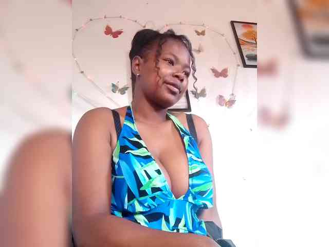 Sayrahsexy webcam