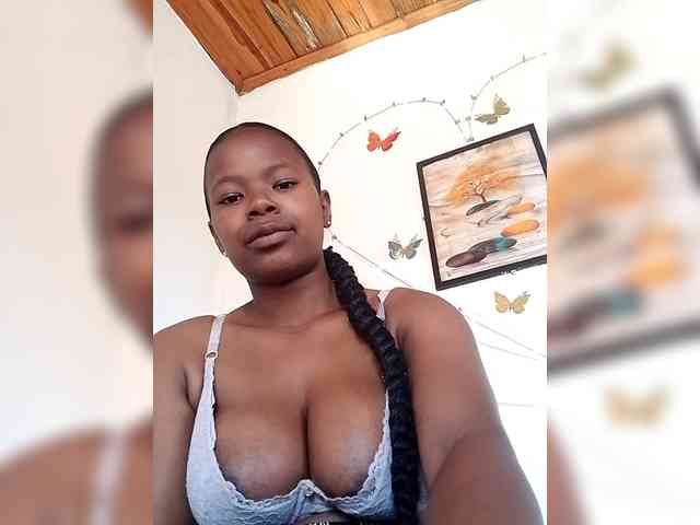 Sayrahsexy webcam