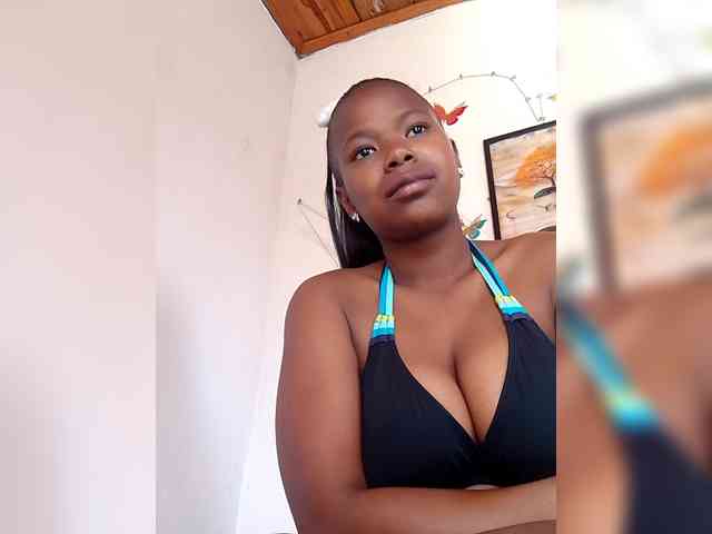 Sayrahsexy webcam