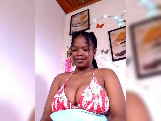 Sayrahsexy webcam