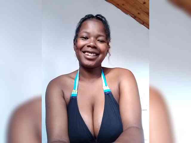 Sayrahsexy webcam