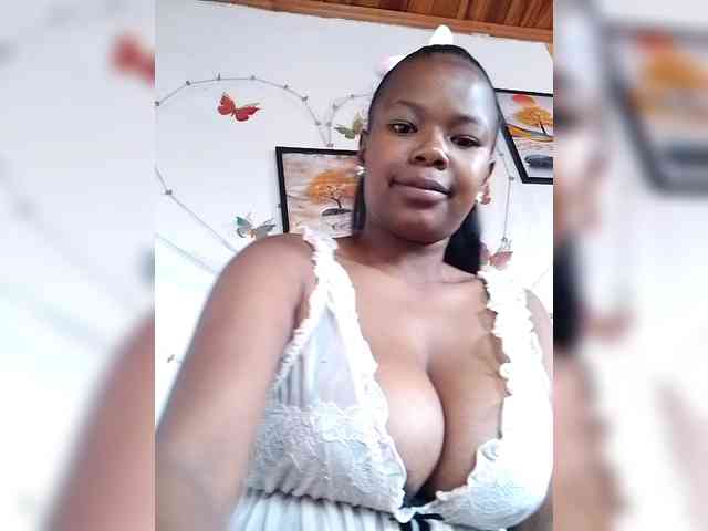 Sayrahsexy webcam